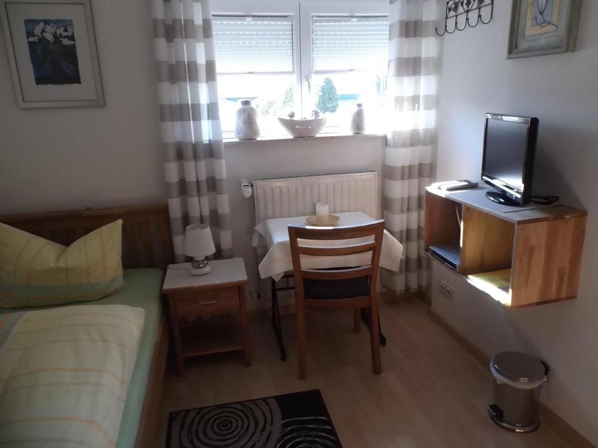 Ferienwohnung Schmitz Anschau 외부 사진