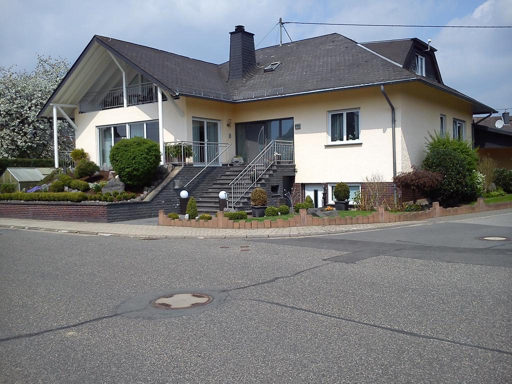 Ferienwohnung Schmitz Anschau 객실 사진